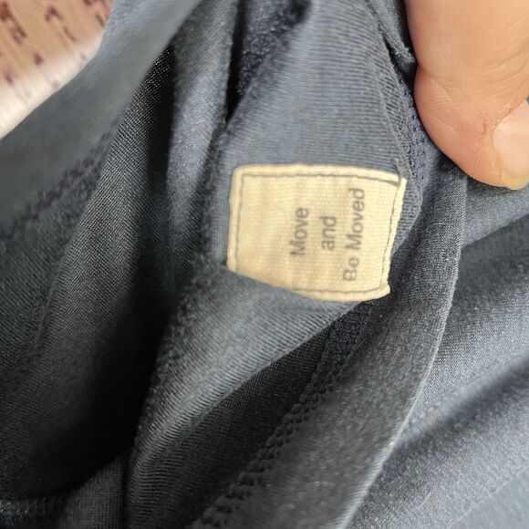 Vuori Strato Tech Shirt Mens XL Navy Blue Heather Performance Crewneck Athletic - Picture 5 of 8